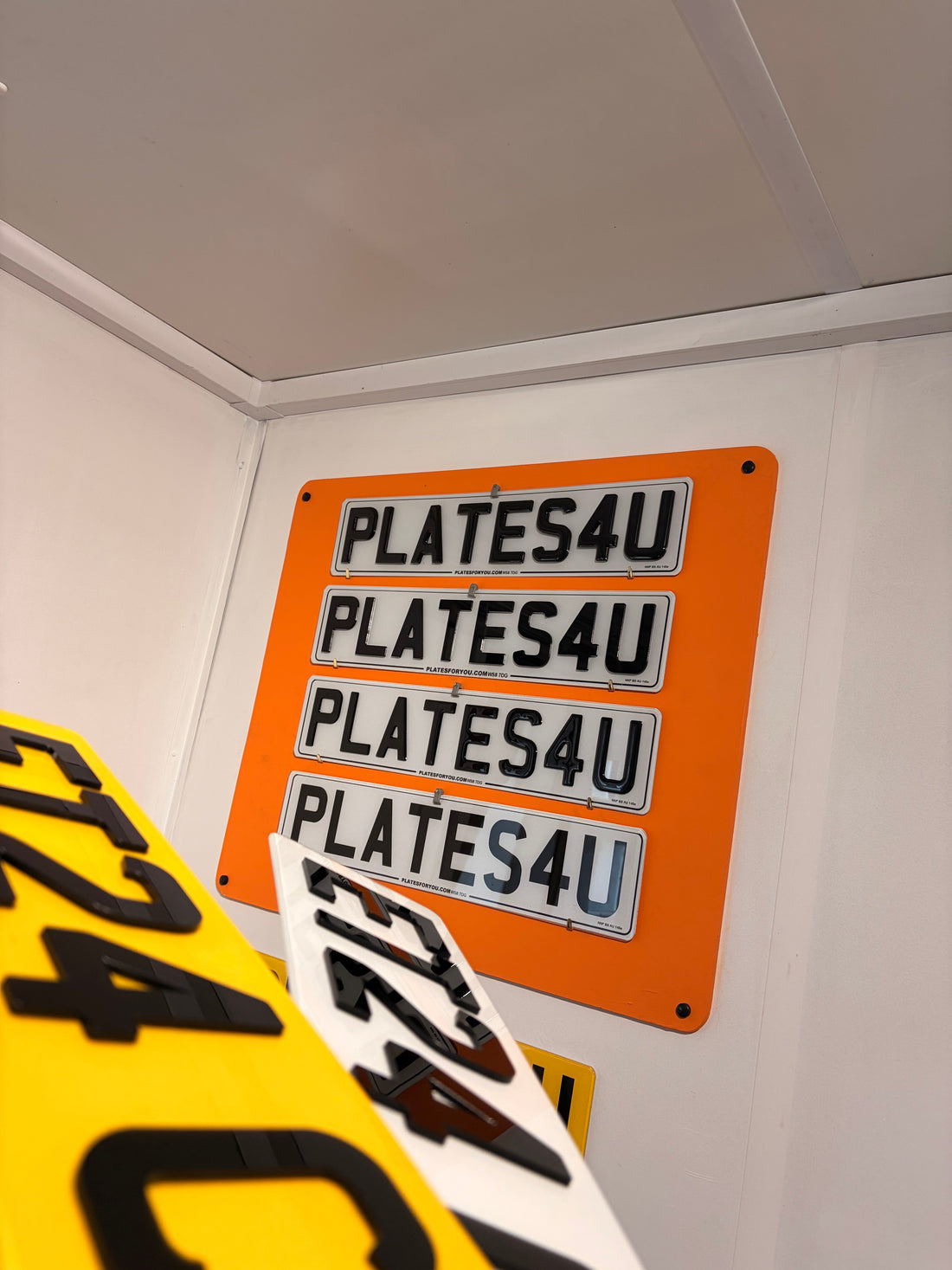 Are 3D, 4D & 4D Gel Number Plates Legal in the UK?